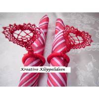 Zwei Serviettenringe mit handgeklöppelten Herzen Geschenk Valentinstag Muttertag Geburtstag Bild 1