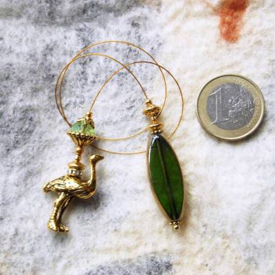 Lesezeichen goldener Strauß Afrika