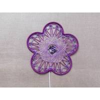 Blumenstecker mit Klöppelarbeit lila violett Geburtstagsgeschenk Bild 1