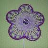 Blumenstecker mit Klöppelarbeit lila violett Geburtstagsgeschenk Bild 2