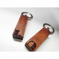 Holz Schlüsselanhänger "Puzzle" Initialen - Paarschlüsselanhänger, Paaranhänger Bild 1
