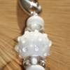Schlüsselanhänger / Taschenanhänger aus Glasperlen - Lampwork - weiß Bild 4