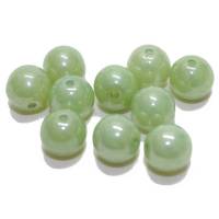 10 böhmische Glasperlen, 8 mm,  green pearl Bild 1