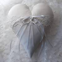 Ringkissen Herz aus Leinen weißes Leinenherz perfekt für Hochzeitsdeko Vintage Shabby Chic Bild 3