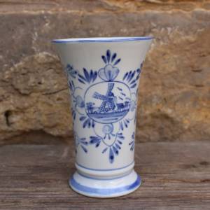 Vase im Delfter Stil / Holland Windmühle / Bisquitporzellan 80er 90er Jahre Bild 1