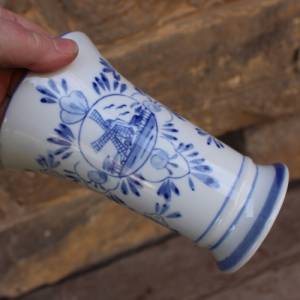 Vase im Delfter Stil / Holland Windmühle / Bisquitporzellan 80er 90er Jahre Bild 4