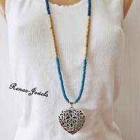 Bettelkette lang blau beige silberfarben Herz Anhänger Kette Perlenkette Perlen Holzperlen Holzkette Bild 5