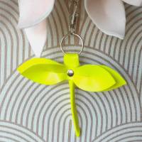 Libelle - Taschenbaumler, Schlüsselanhänger, Taschenanhänger aus Kunstleder in Neongelb und Silber Bild 5