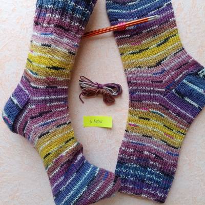 Wollsocken, handgestrickte Socken, Gr 40/41, gestrickte Socken, lila-gelb
