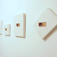 Absolut schräg- Kunstobjekt und Wandskulptur  Auge, Dekorative minimalistische Kunst Bild 3