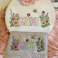 Stickdatei Mama mit Blumen, Muttertag, Mutterpass Set 946 Bild 1