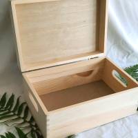 Erinnerungsbox aus Holz Hochzeit Design Eukalyptus links Bild 6
