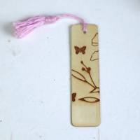 Lesezeichen Holz graviert personalisiert Kleines Geschenk Idee Blüten #3 Bild 1