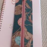 Stifteetui, Stiftemäppchen mit Gummiband, grün braun rosa Bild 6