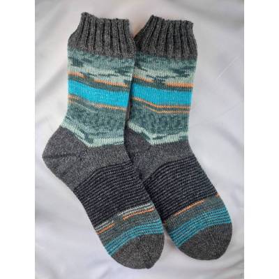 Socken Größe 42/43, handgestrickt, Stricksocken für warme Füße