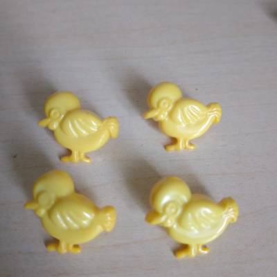 4 St. Knopf Knöpfe - kleine Sammlung allerliebste Küken in gelb  für Bastler oder Nähen