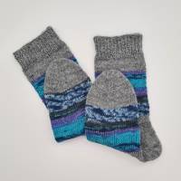 Gestrickte bunte Socken, Gr. 36/37, Stricksocken, Kuschelsocken aus 4 fach Sockenwolle handgestrickt Bild 3