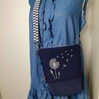 Crossbag FRIDA Damen blau Crossbodybag bestickt Pusteblume Handtasche Tasche verstellbares Gurtband Bild 3