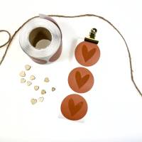 Aufkleber rund mit Herz Sticker COGNAC Geschenkaufkleber mit UV-Effekt Geschenksticker Partysticker Bild 1
