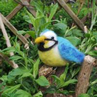 Blaumeise handgefilzt als Wohn- und Gartendekoration, Geschenk für Vogelliebhaber, Vogelfreunde, Vogelfigur Figur Filz Bild 5