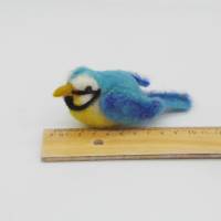 Blaumeise handgefilzt als Wohn- und Gartendekoration, Geschenk für Vogelliebhaber, Vogelfreunde, Vogelfigur Figur Filz Bild 6