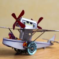 Blechspielzeug Paya Flugzeug zum Aufziehen Bild 2