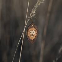 Löwen Ohrringe aus Echtholz, Ohrhänger mit Tiermotiv Bild 3