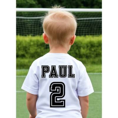 Personalisiertes Baby- und Kleinkinder-T-Shirt Fußball - dein Liebling in seinem eigenen Fußballtrikot