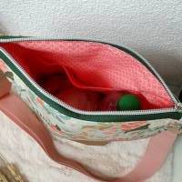 Crossbodybag FRIDA Damen Crossbag Umhängetasche schlicht Blumen mint mit breiten Wechselgurtband Bild 5