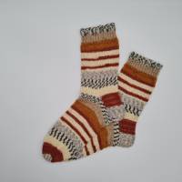 Gestrickte Socken in beige braun, Gr. 38/39, handgestrickt, la piccola Antonella Bild 1