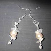 Perlen- Ohrringe, edel mit Silberplättchen gearbeitet Bild 5
