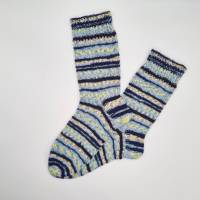 Gestrickte Socken in blau gelb, Gr. 38/39, handgestrickt von la piccola Antonella Bild 1
