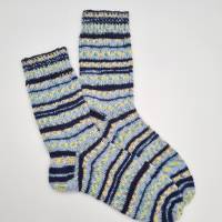 Gestrickte Socken in blau gelb, Gr. 38/39, handgestrickt von la piccola Antonella Bild 4