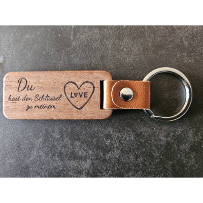 Schlüsselanhänger schick aus Walnussholz