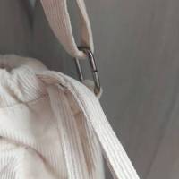 Umhängetasche aus Cord in Beige, Wandertasche, Handytasche, kleine praktische Tasche mit Taschen, Tasche verziert Bild 4