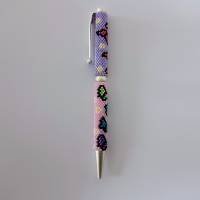 beperlter Kugelschreiber in Peyotetechnik Schetterlinge in flieder und rosa Bild 1