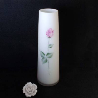 Vintage Glas Vase Milchglas weiß mit rosa Rose, Trödel Dings da