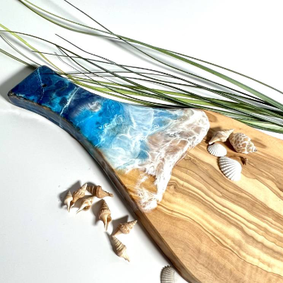 Ozean Servierbrett aus Olivenholz und Epoxidharz,Lebensmittel echt,Geschenk ,Geburtstag,Meer,Wellen,blau