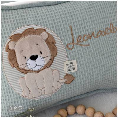 Namens-/Kuschelkissen 30cmx40cm aus Waffelpique mit Löwe, personalisierbar