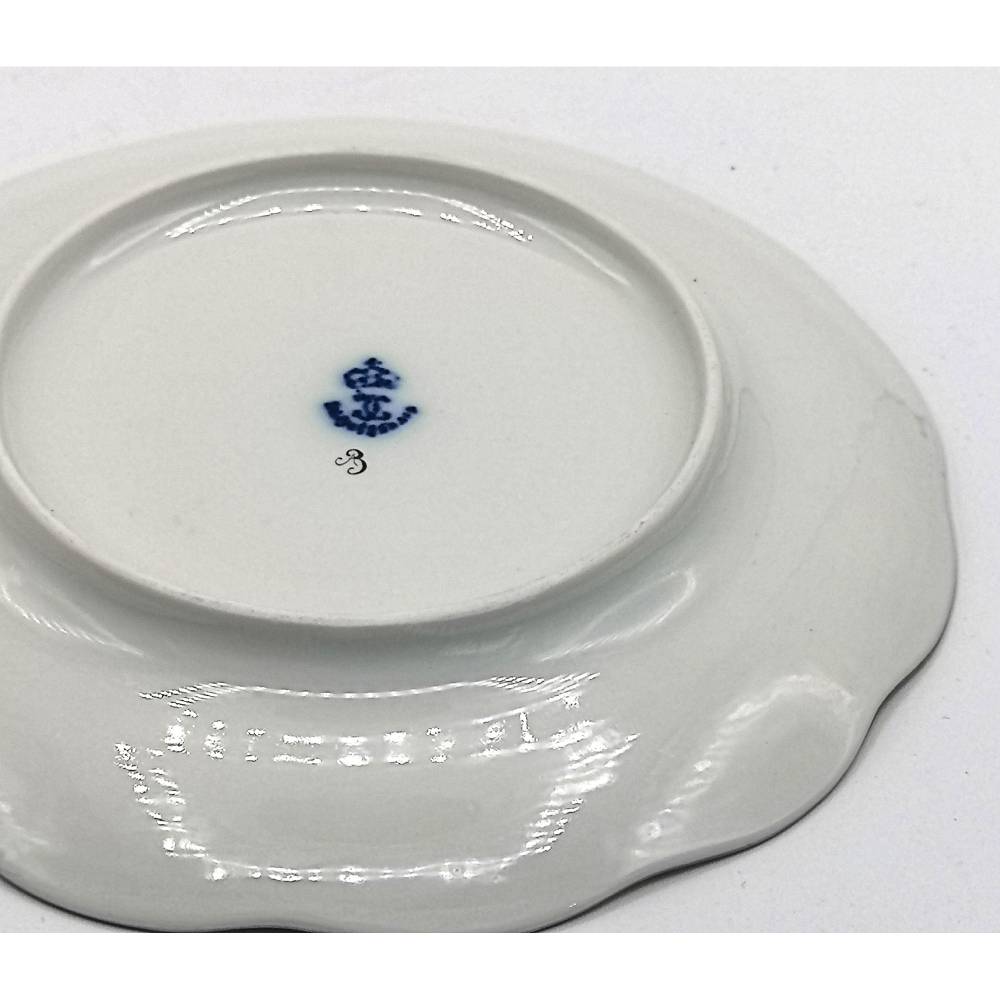 Ludwigsburg Porzellan Zierteller mit Korbrand Dekor Aster blau