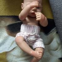 Häkelanleitung: Puppenhose Bild 3