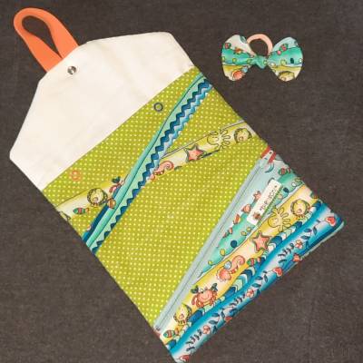 Haarspangenhalter, -mäppchen, -utensilo, -sammeltasche mit passendem Haarschleifchen