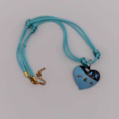 Herzkette, Halskette mit Glasherz, Kette mit Herzanhänger, blau türkis, Schmuck, Satinband mit Karabiner