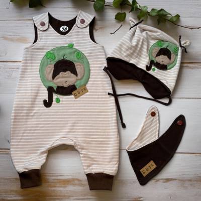 Handgefertigtes Newbornset: Strampler mit Affenmotiv – Perfekt als Geschenk zur Geburt