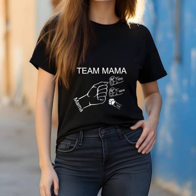 T-shirt Mama Faust mit Kinderhänden und Hundepfoten