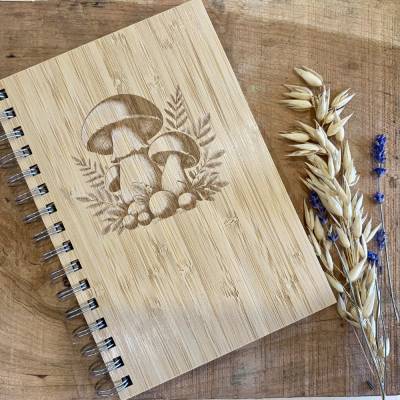 Bambus Notizbuch A5 Pilze Gravur Wunschname