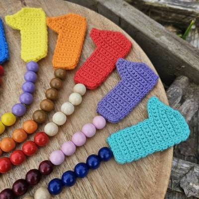 Häkelanleitung für eine Rechenkette zum Schulstart (2 Größen)