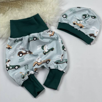 Baby Pumphose Rennauto in den Größen 50 - 92 als Mitwachshose die über mehrere Größe