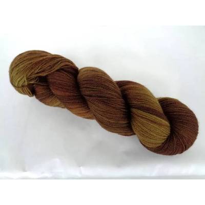 Handgefärbtes Lacegarn 100g/630m, Merinogarn, Strickgarn, Webgarn braun grün, 100% Wolle