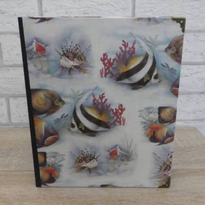 Handgefertigtes Ringbuch für DIN A5 aus Pappe, Papier und Buchleinen mit Metallecken - Fische